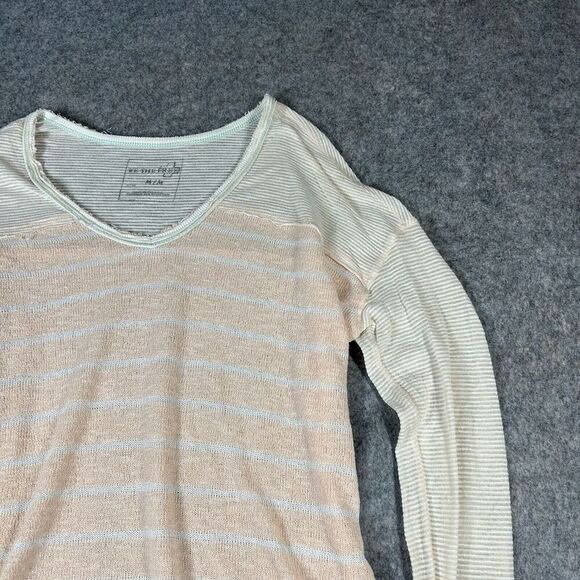 Free People We The Free Sweater Womens Medium V-Neck Pullover Lightweight Beachy - Picture 4 of 7